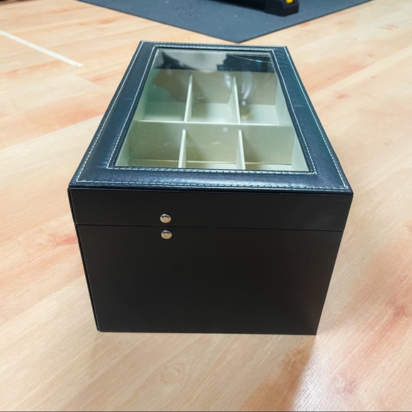 Home | Black 2 Level 12 Sunglasses or Glasses Display Case Storage with Lock - Picture 5 of 10